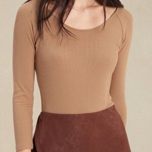 New Ribbed Ballet Neck Bodysuit Size M